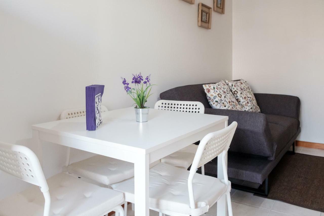 Apartment With Balcony In The Square OOporto Extérieur photo