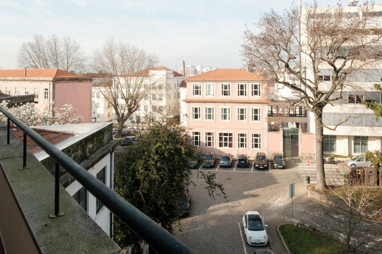 Apartment With Balcony In The Square OOporto Extérieur photo