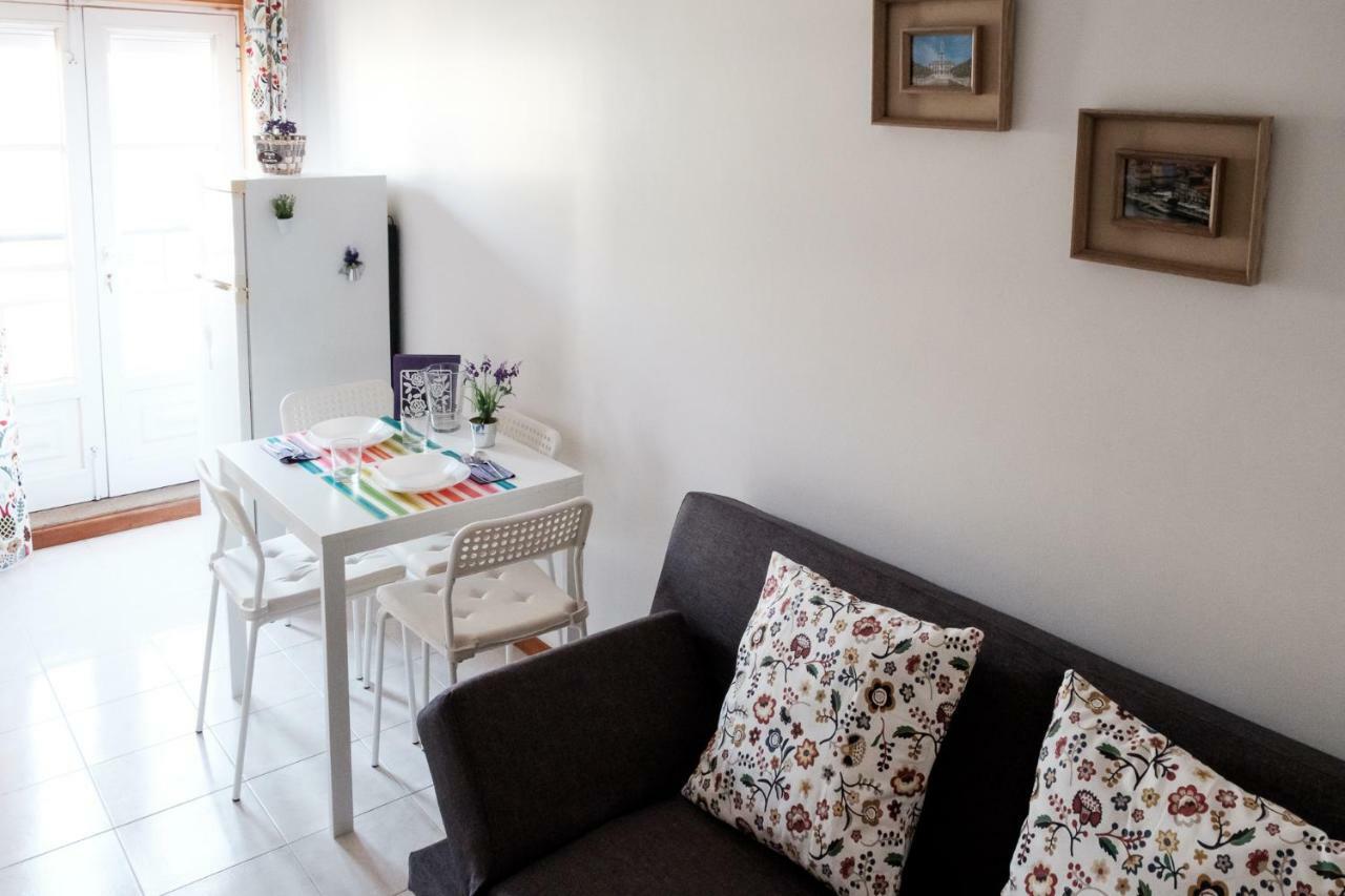 Apartment With Balcony In The Square OOporto Extérieur photo